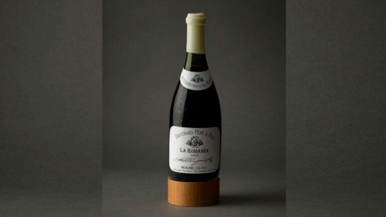La Romanée : l'or rouge de Bourgogne s'envole à plus de 230 000 €